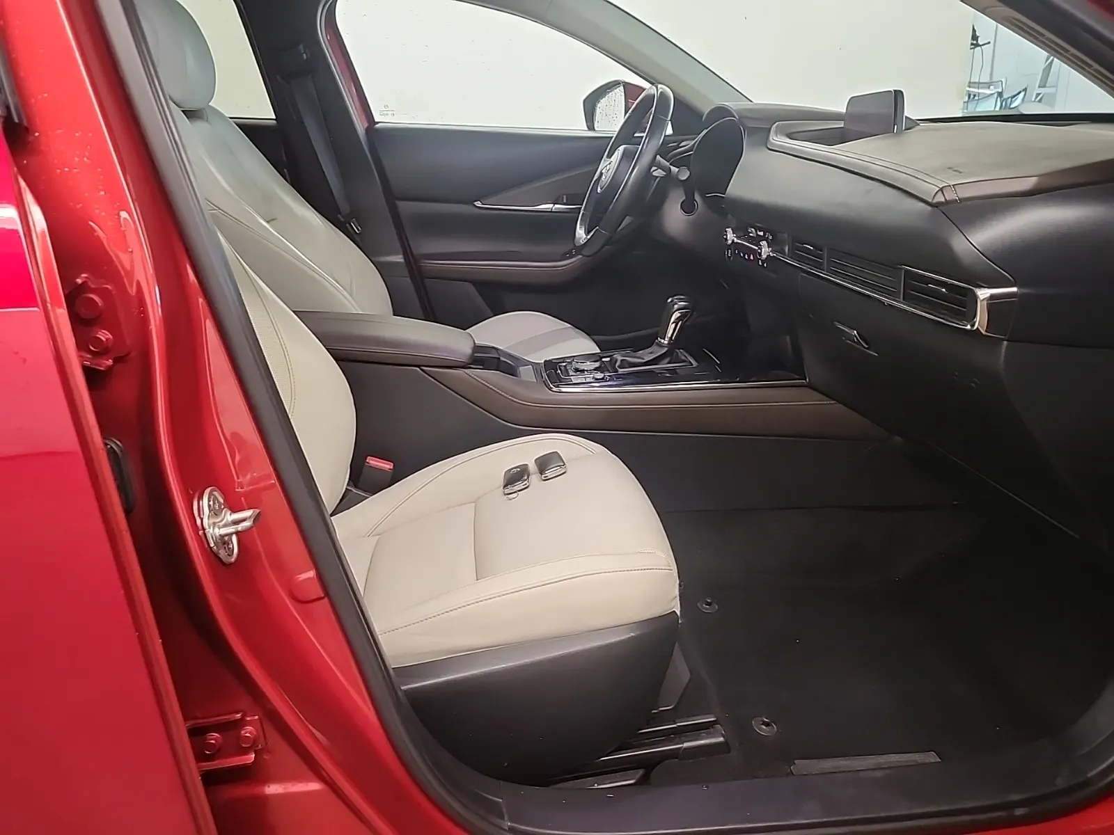 Right Side Interior Photo