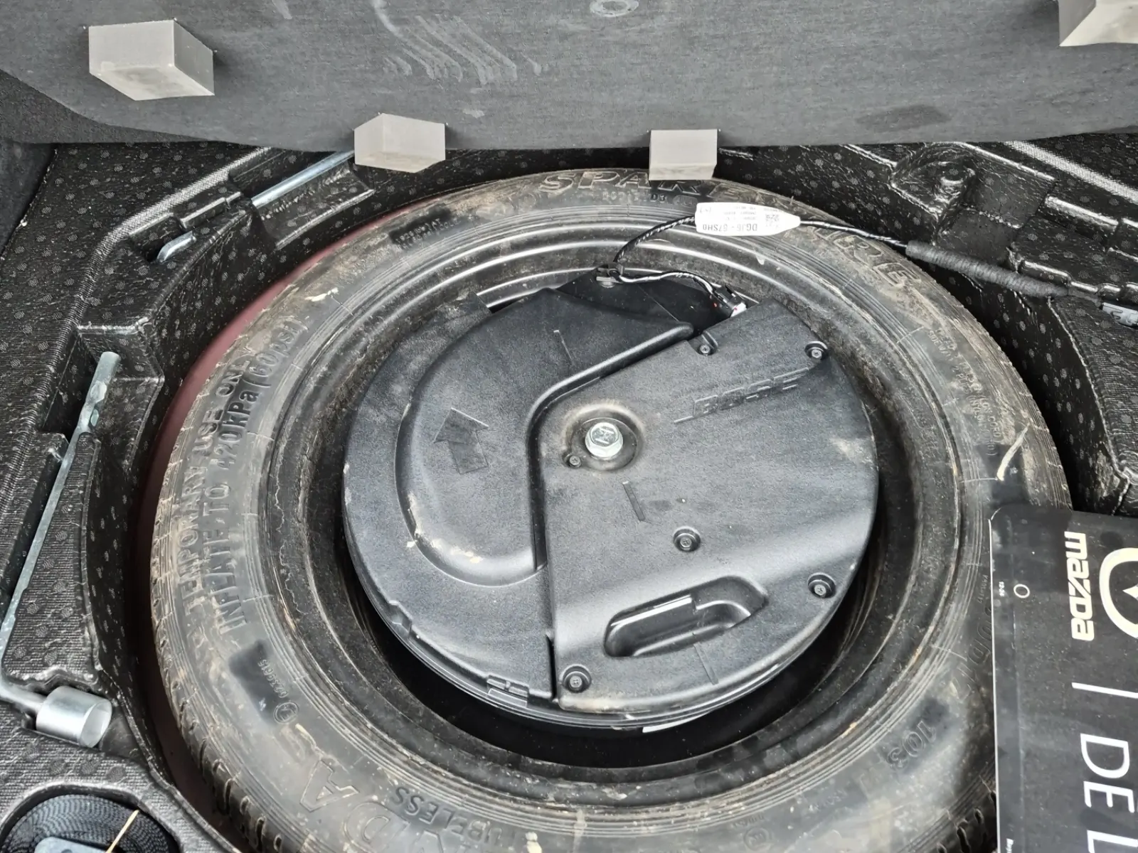 Spare Tire & Wheel Photo