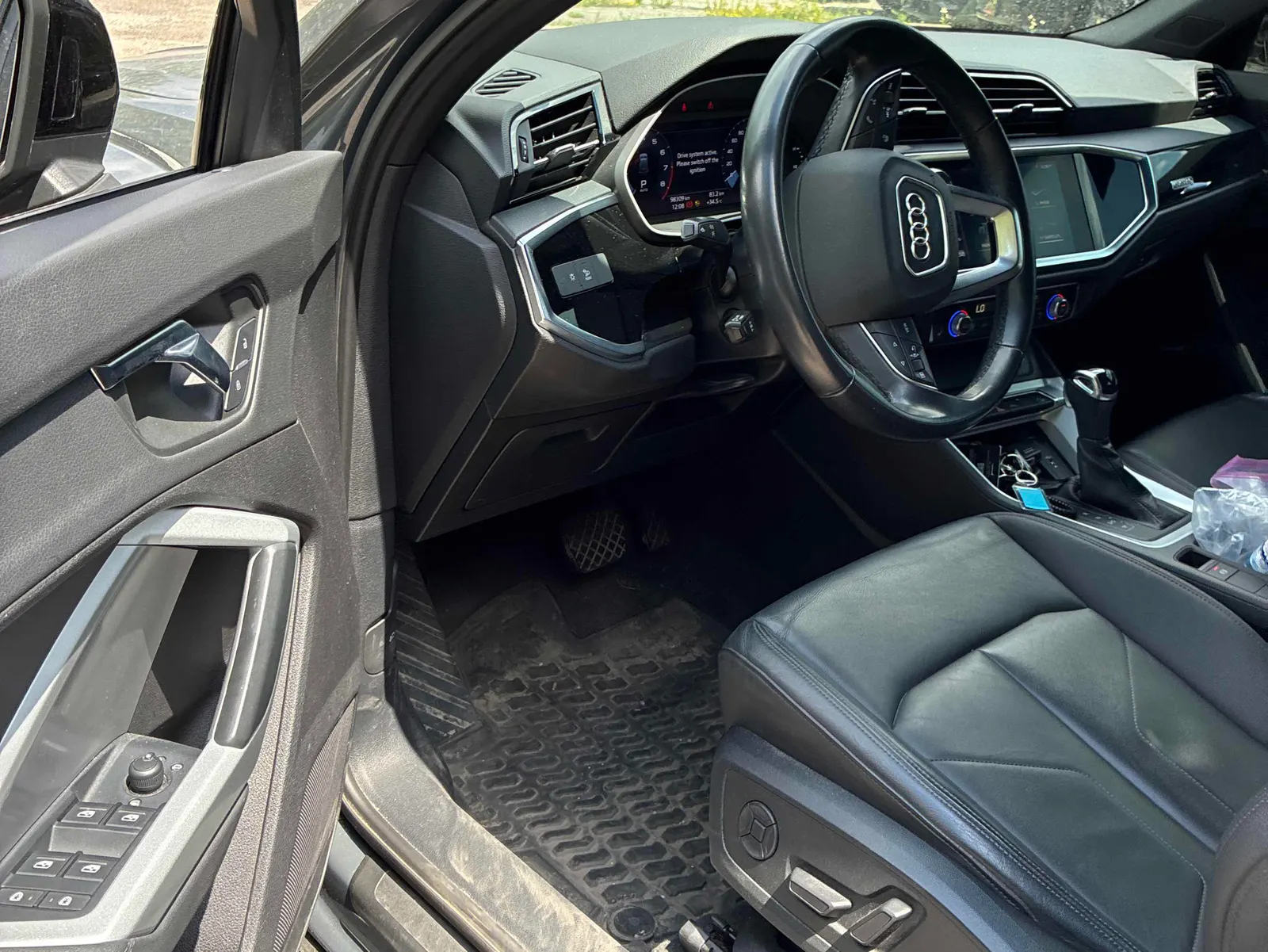 Interior driver side