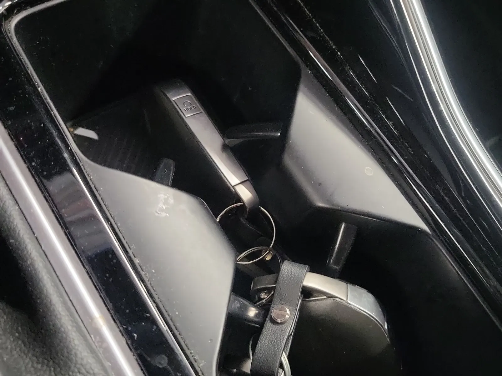 Keys/Fobs/Manual Photo