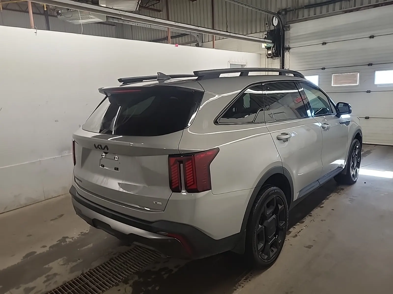 Passenger Rear 3/4 Photo