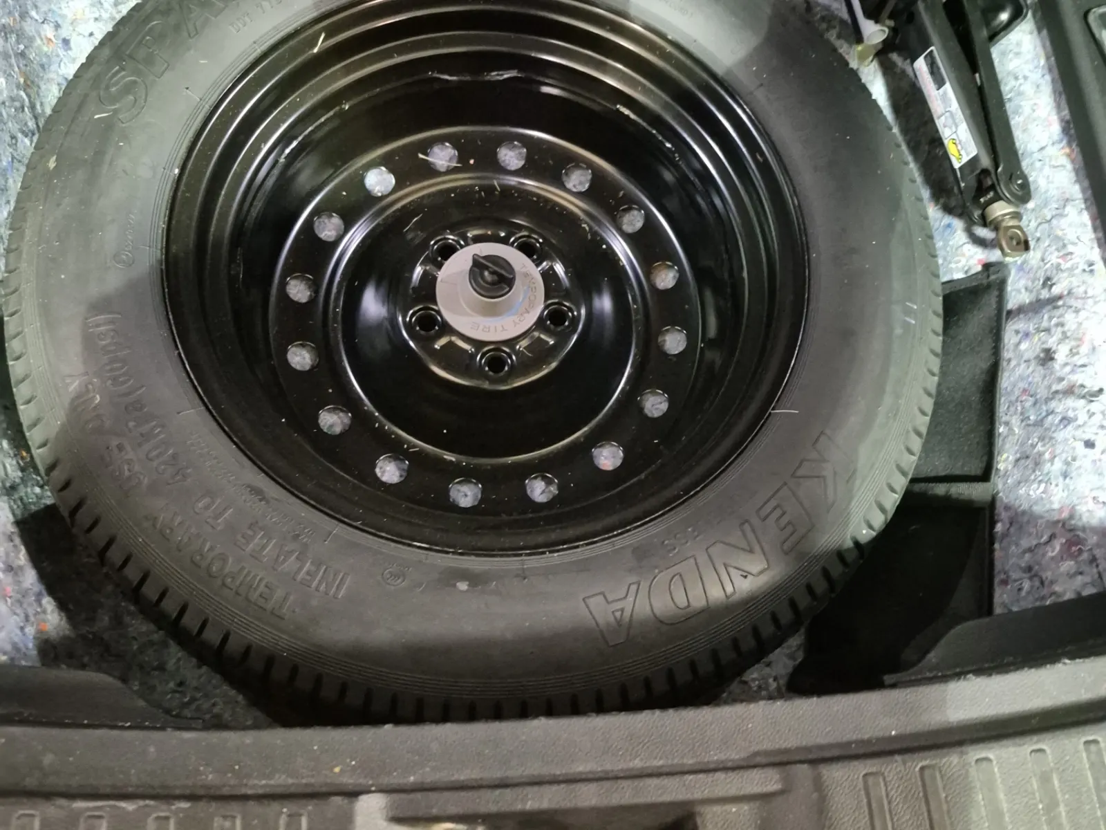 Spare Tire & Wheel Photo