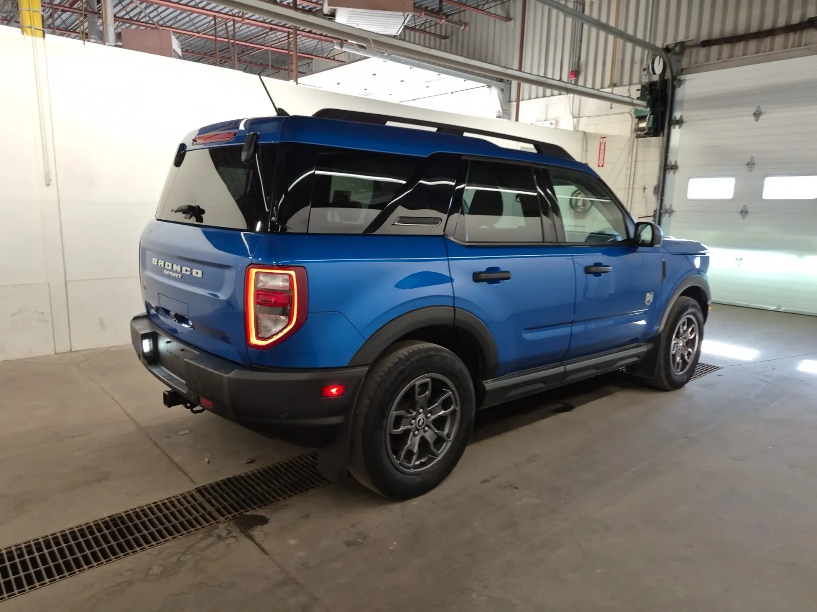 Passenger Rear 3/4 Photo