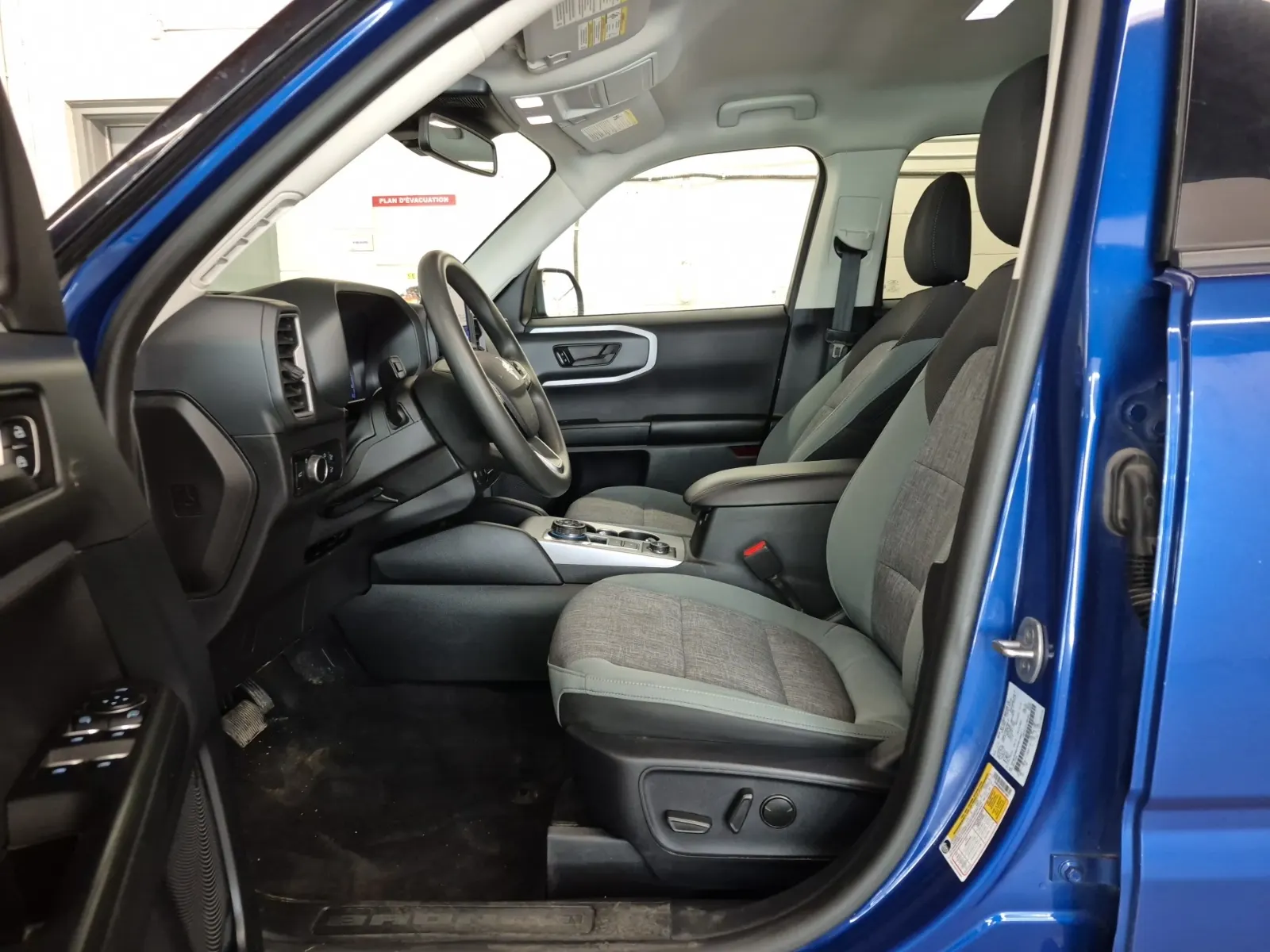 Front Interior Photo