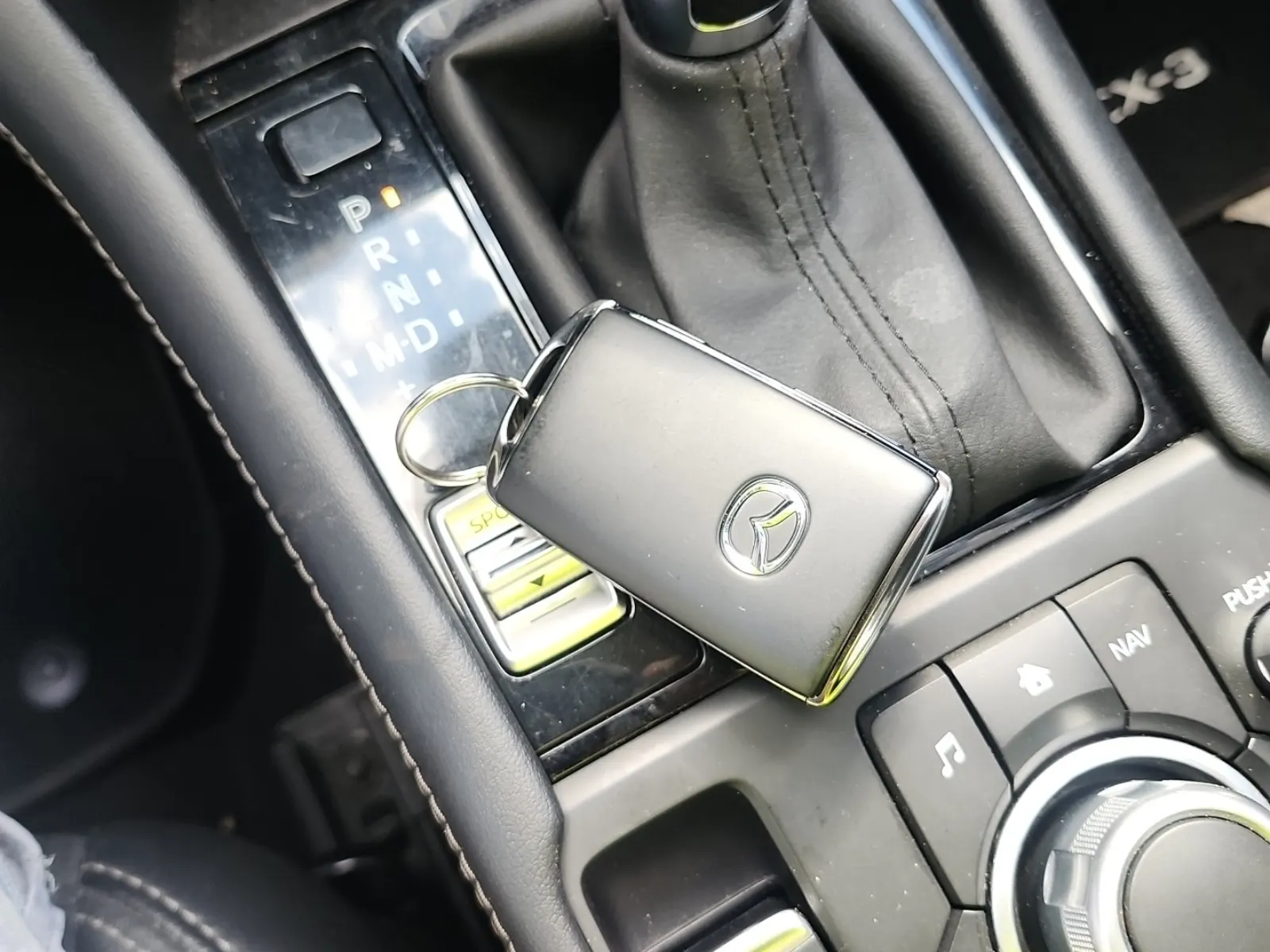 Keys/Fobs/Manual Photo
