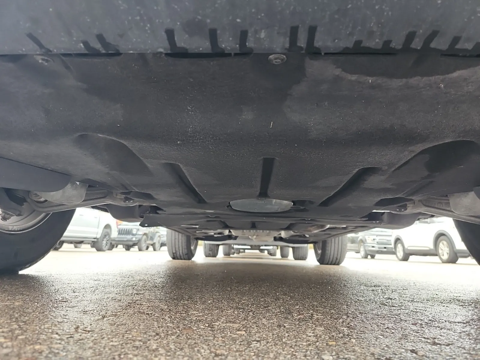 Undercarriage - Front Photo