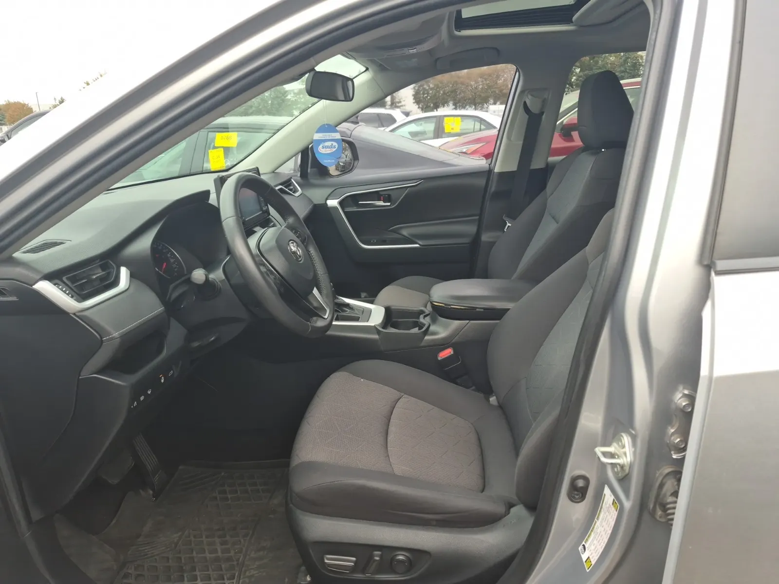 Front Interior Photo