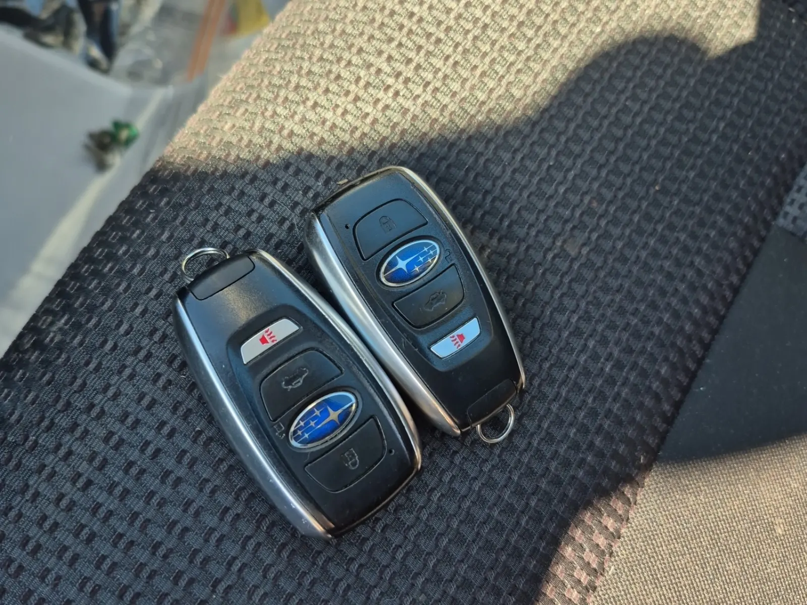 Keys/Fobs/Manual Photo