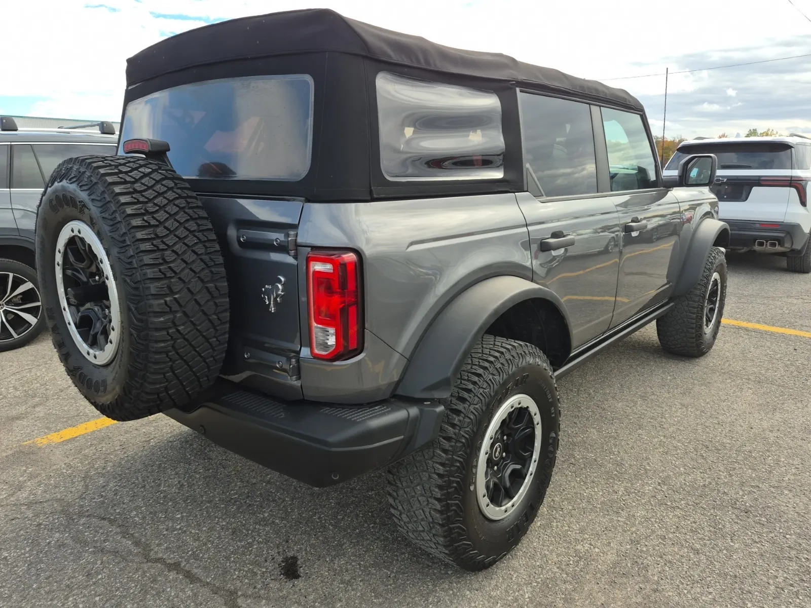 Passenger Rear 3/4 Photo