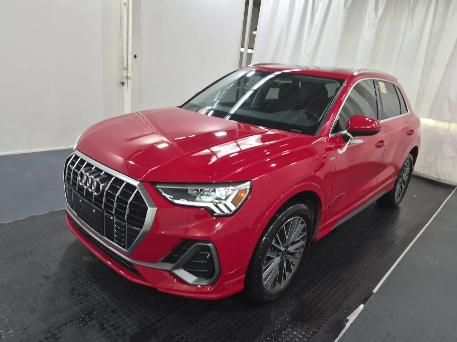 2023 Audi Q3