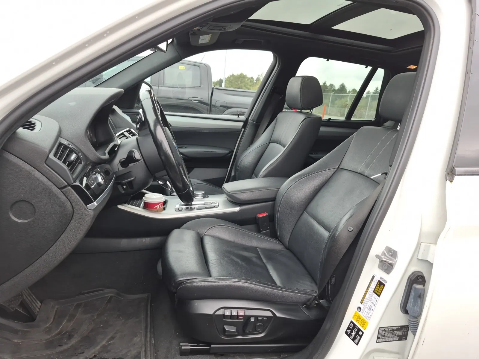 Front Interior Photo