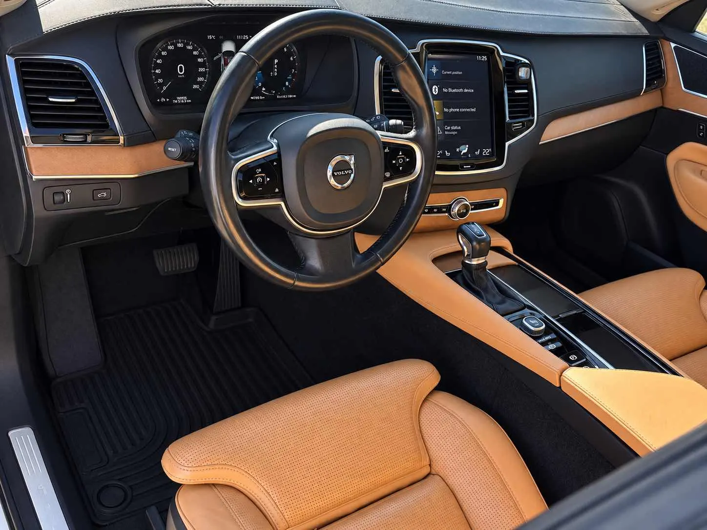 Interior driver side
