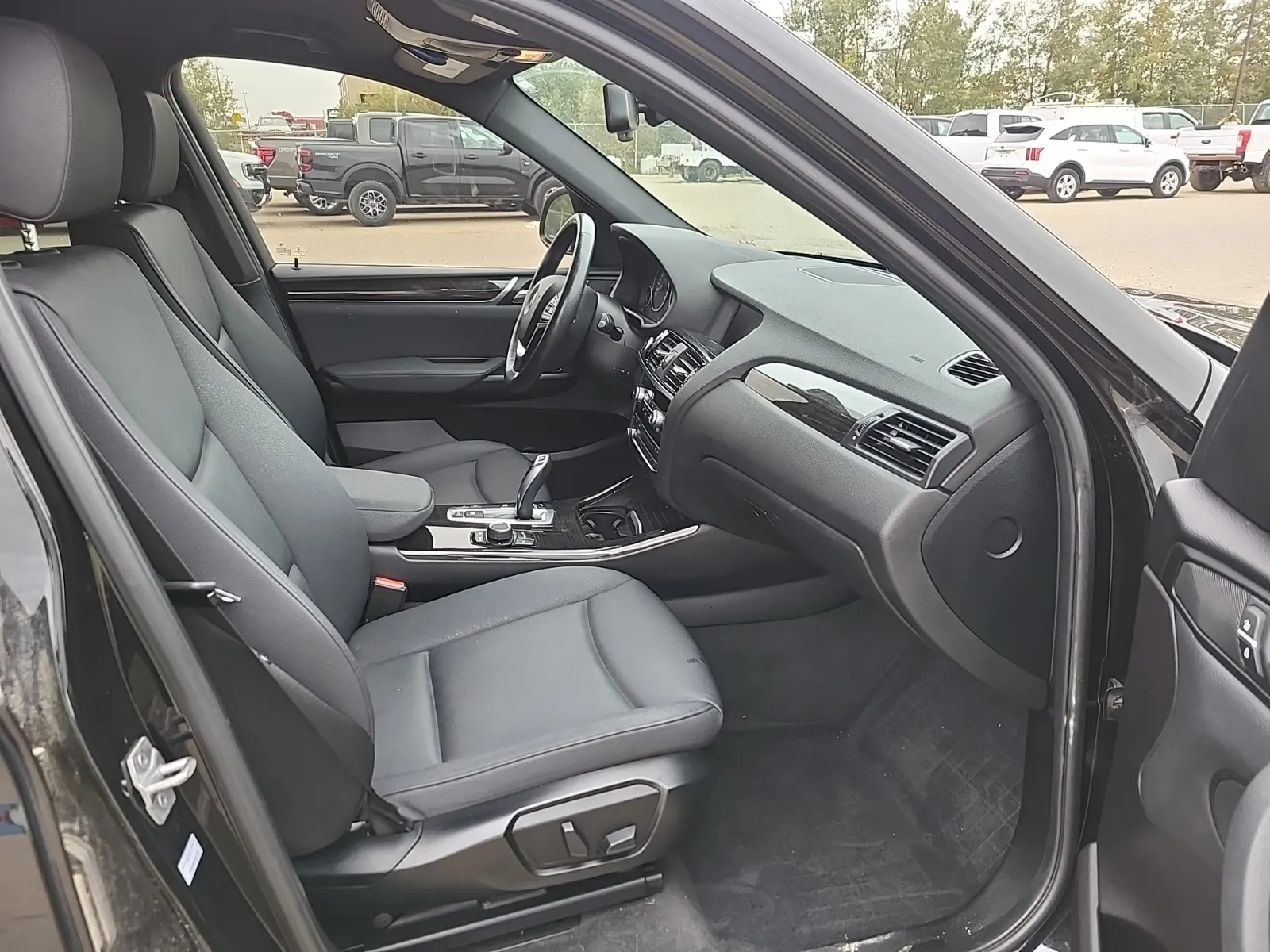 Right Side Interior Photo