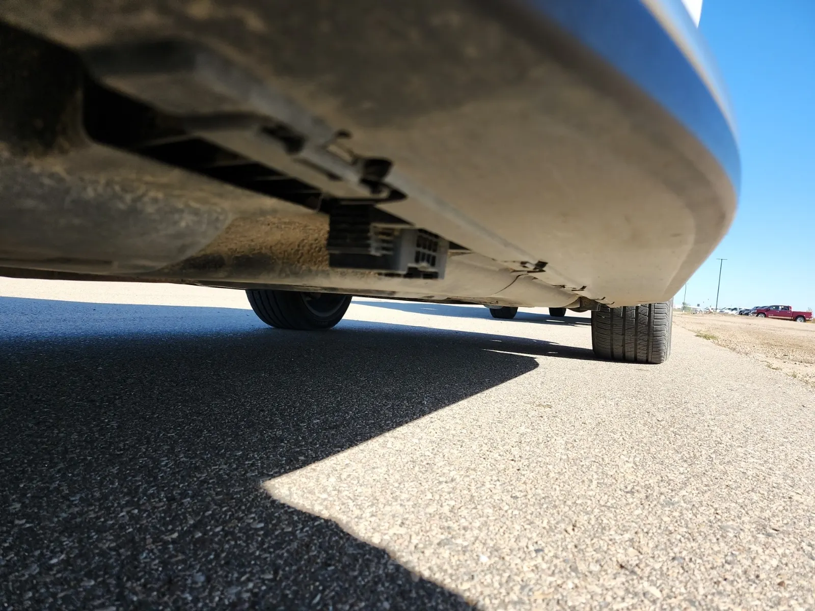 Undercarriage - Passenger Photo