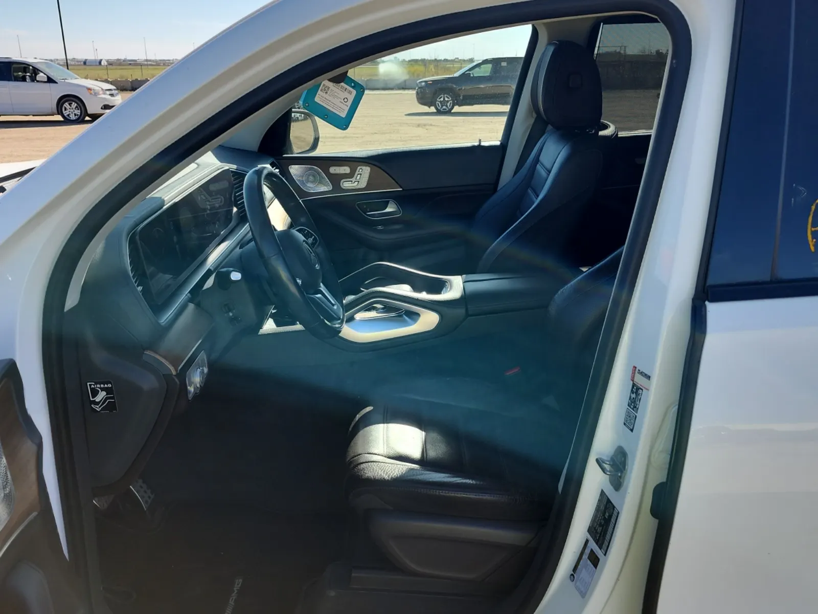 Front Interior Photo