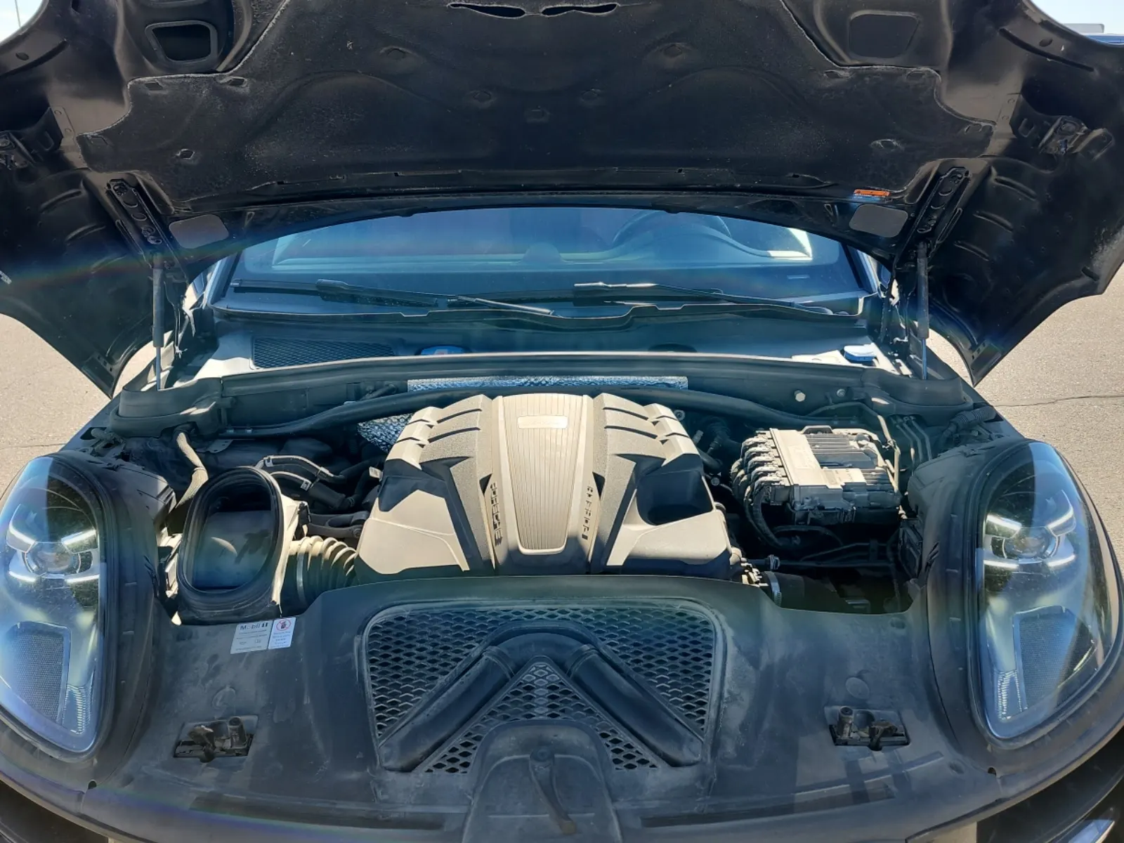 Engine Photo
