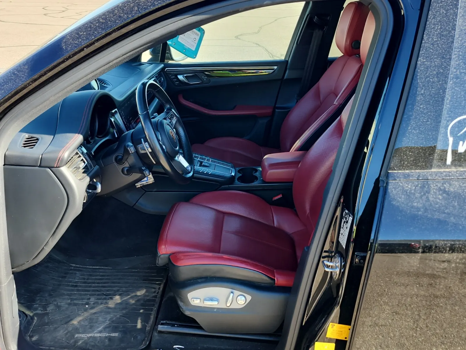 Front Interior Photo