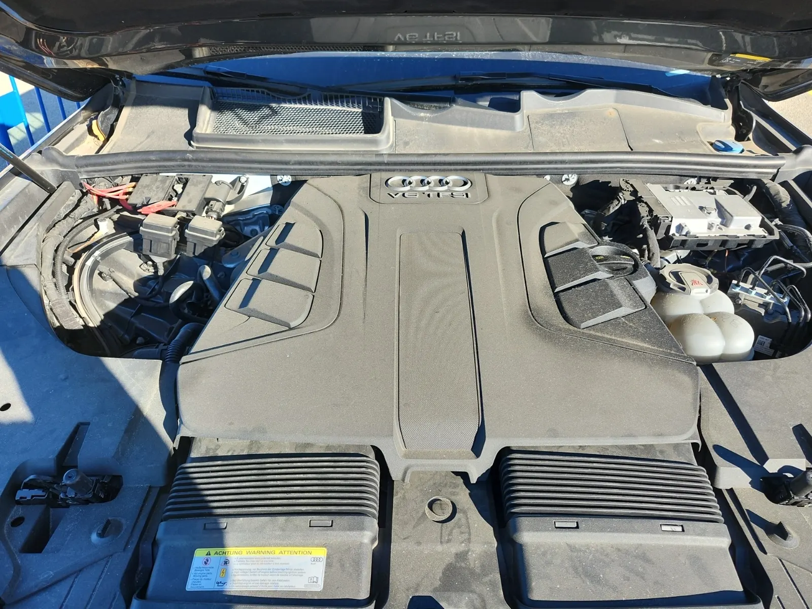Engine Photo