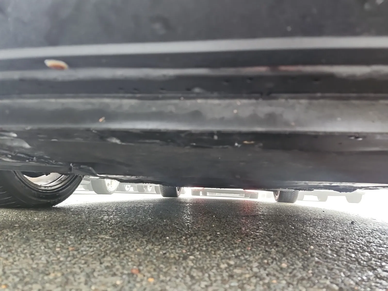 Undercarriage - Front Photo