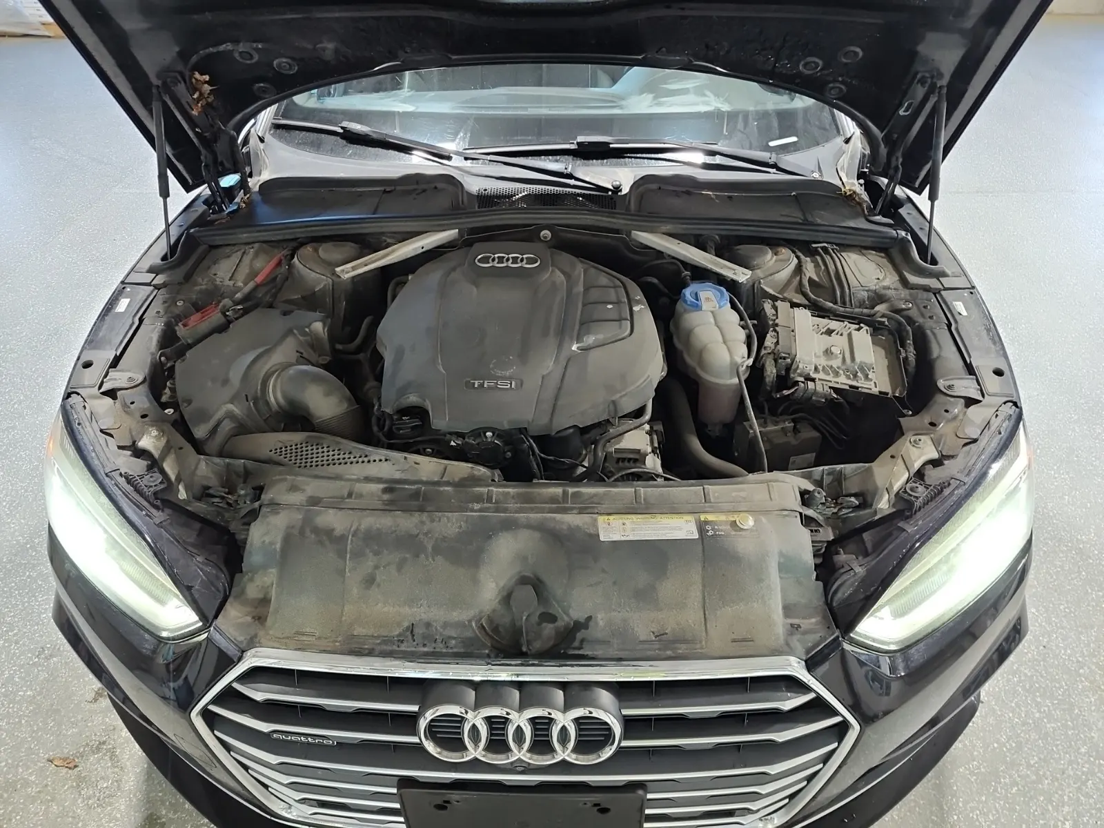 Engine Photo