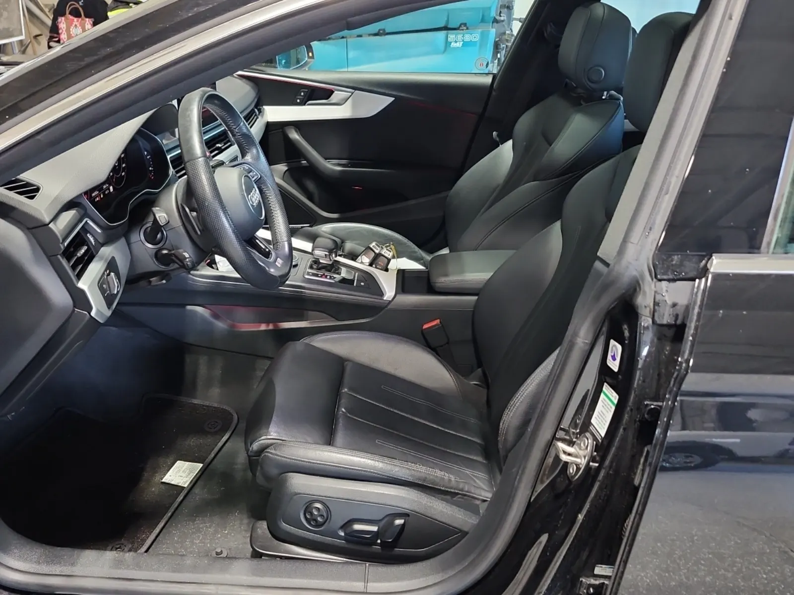 Front Interior Photo