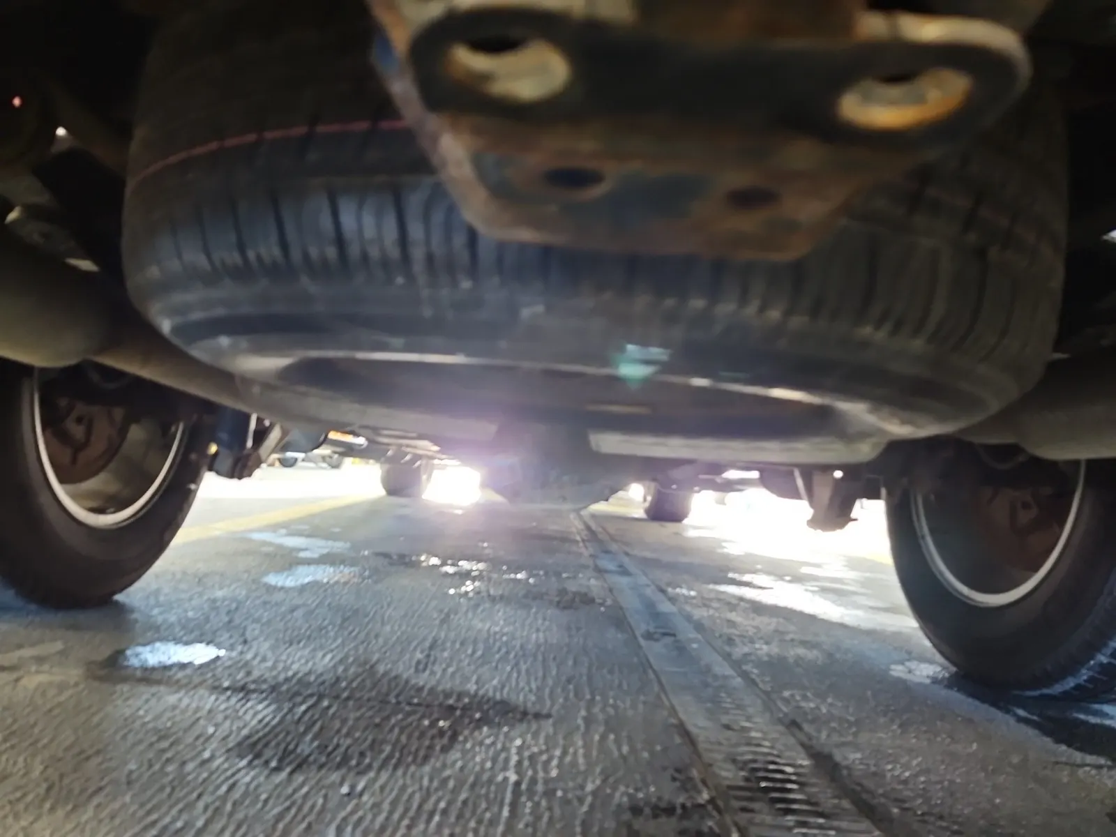 Spare Tire & Wheel Photo