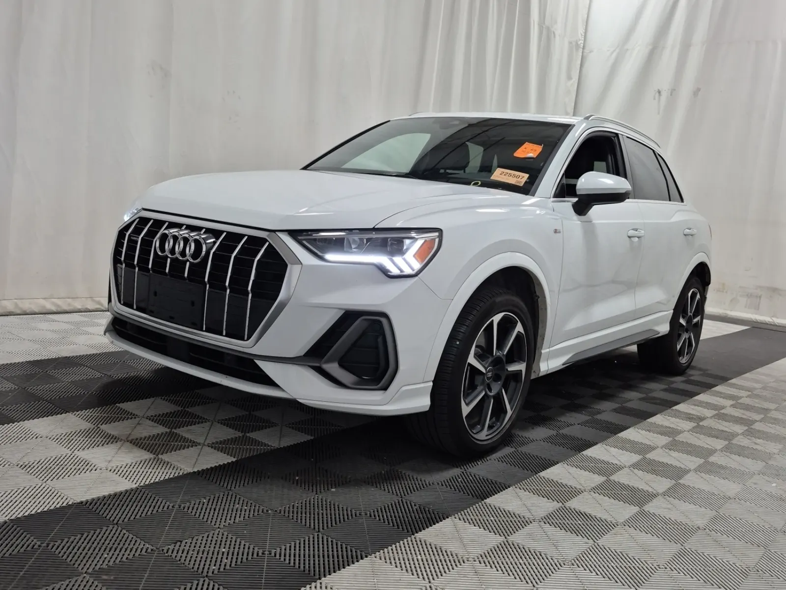 2025 Audi Q3
