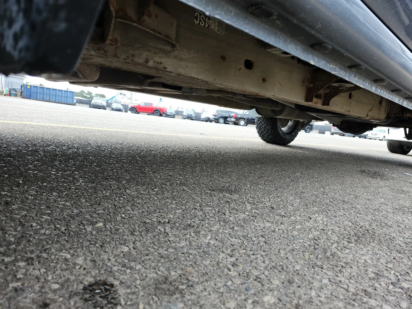 Undercarriage - Driver Photo