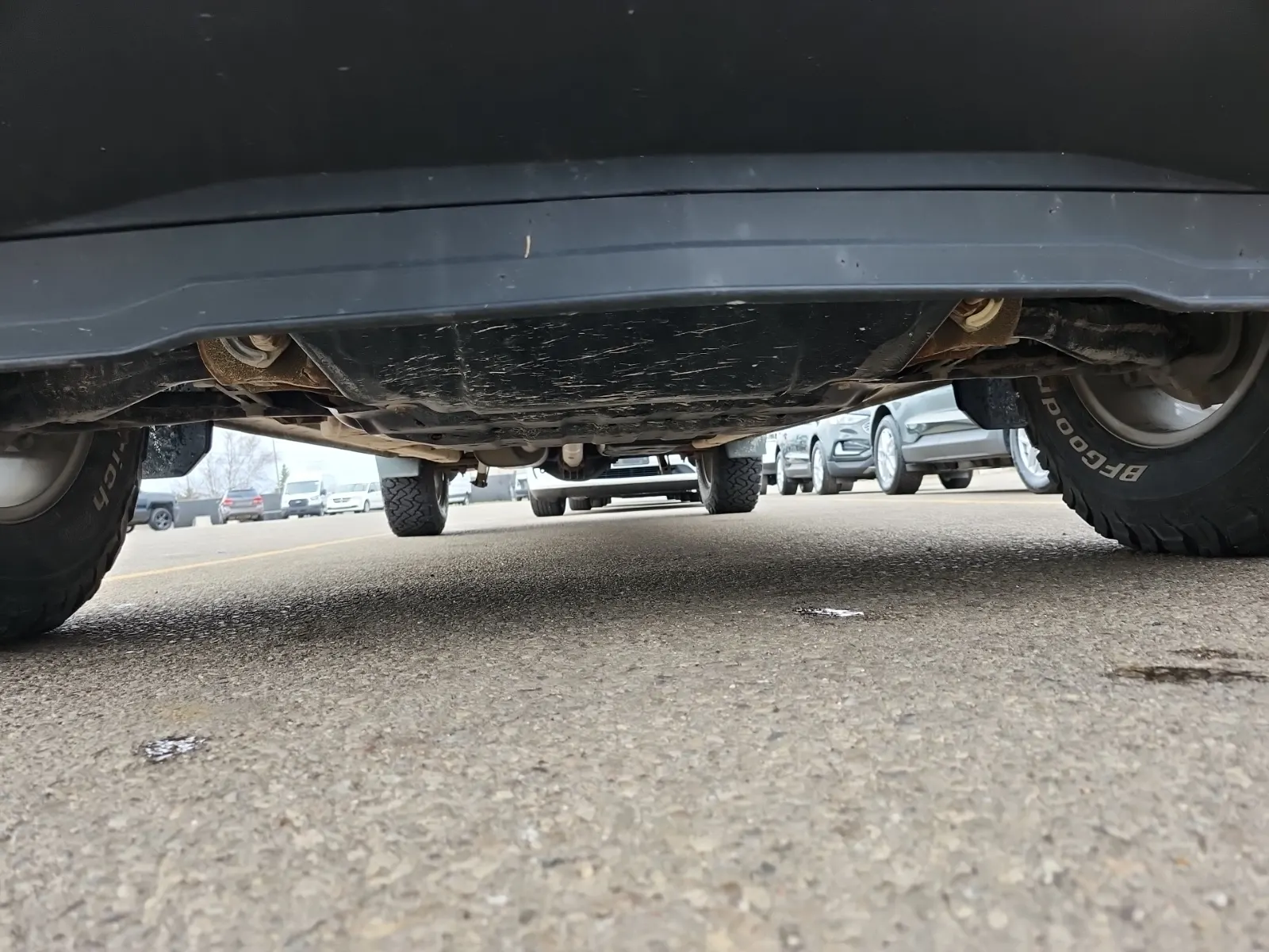 Undercarriage - Front Photo