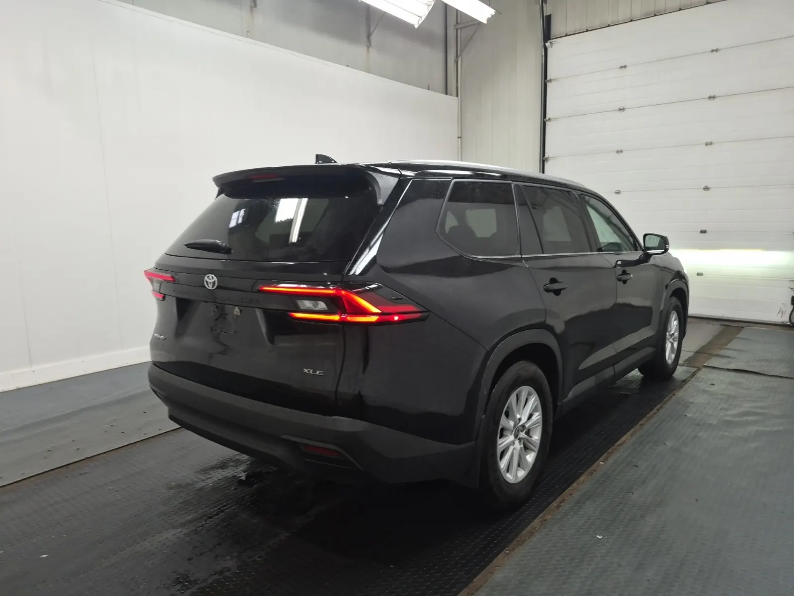 Passenger Rear 3/4 Photo