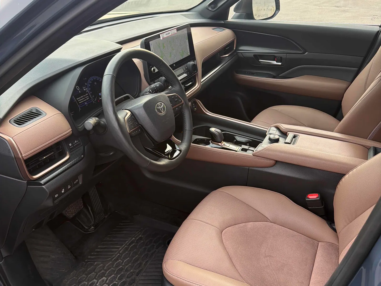 Interior driver side