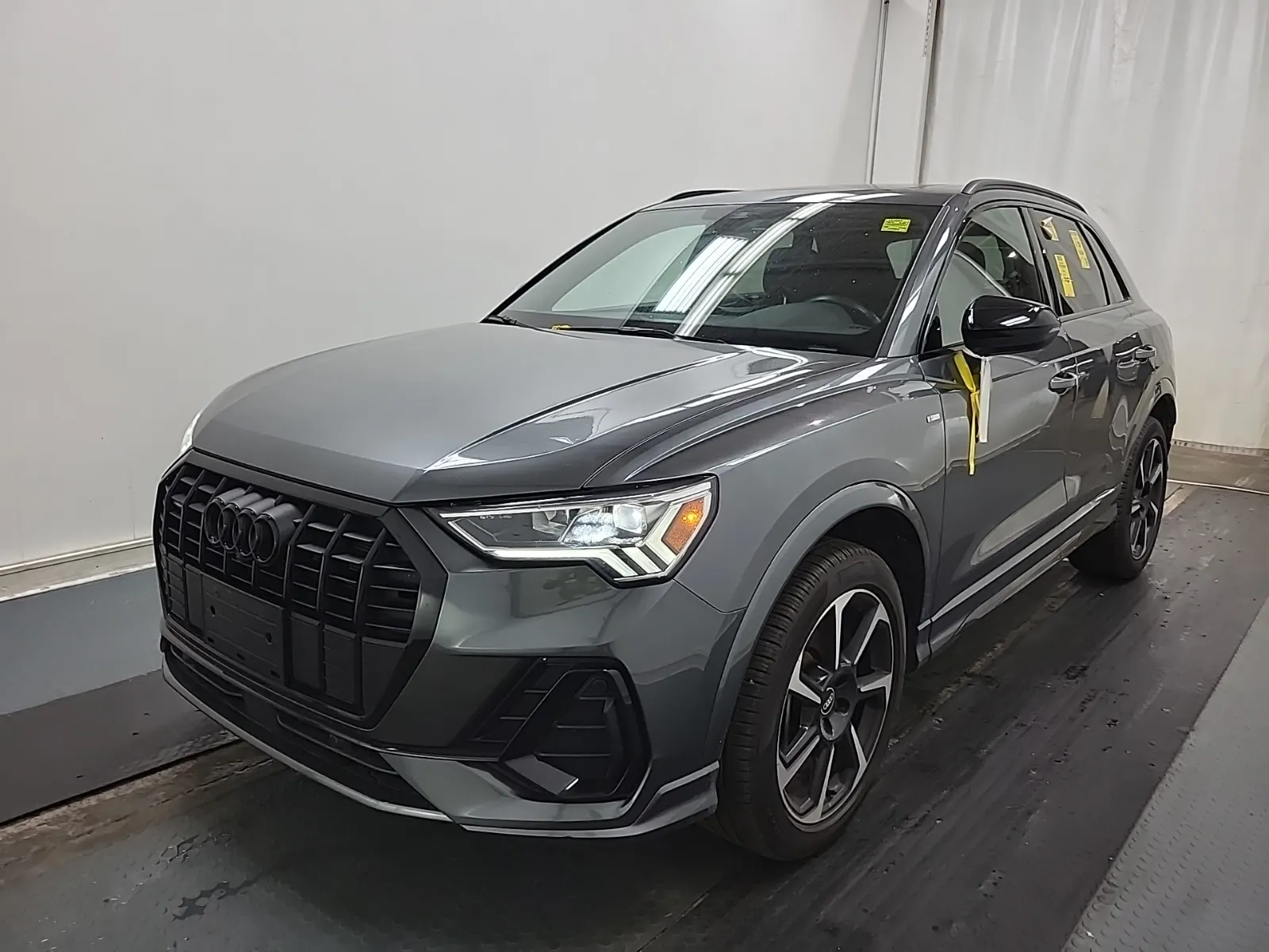 2022 Audi Q3