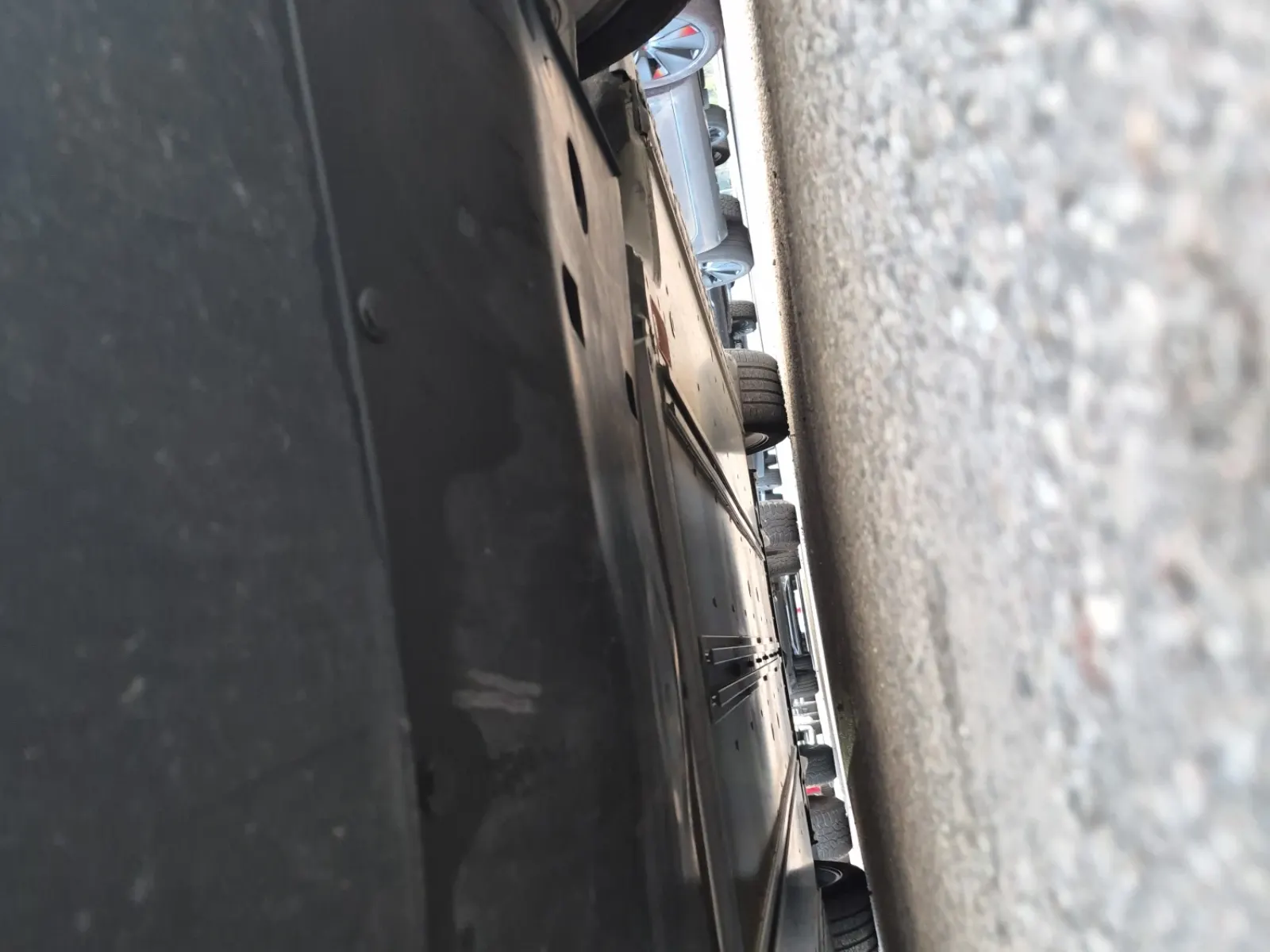 Undercarriage - Front Photo