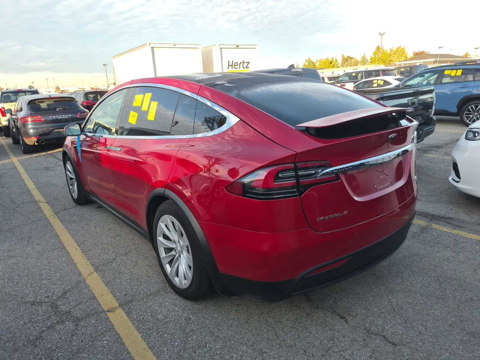 Driver Rear 3/4 Photo