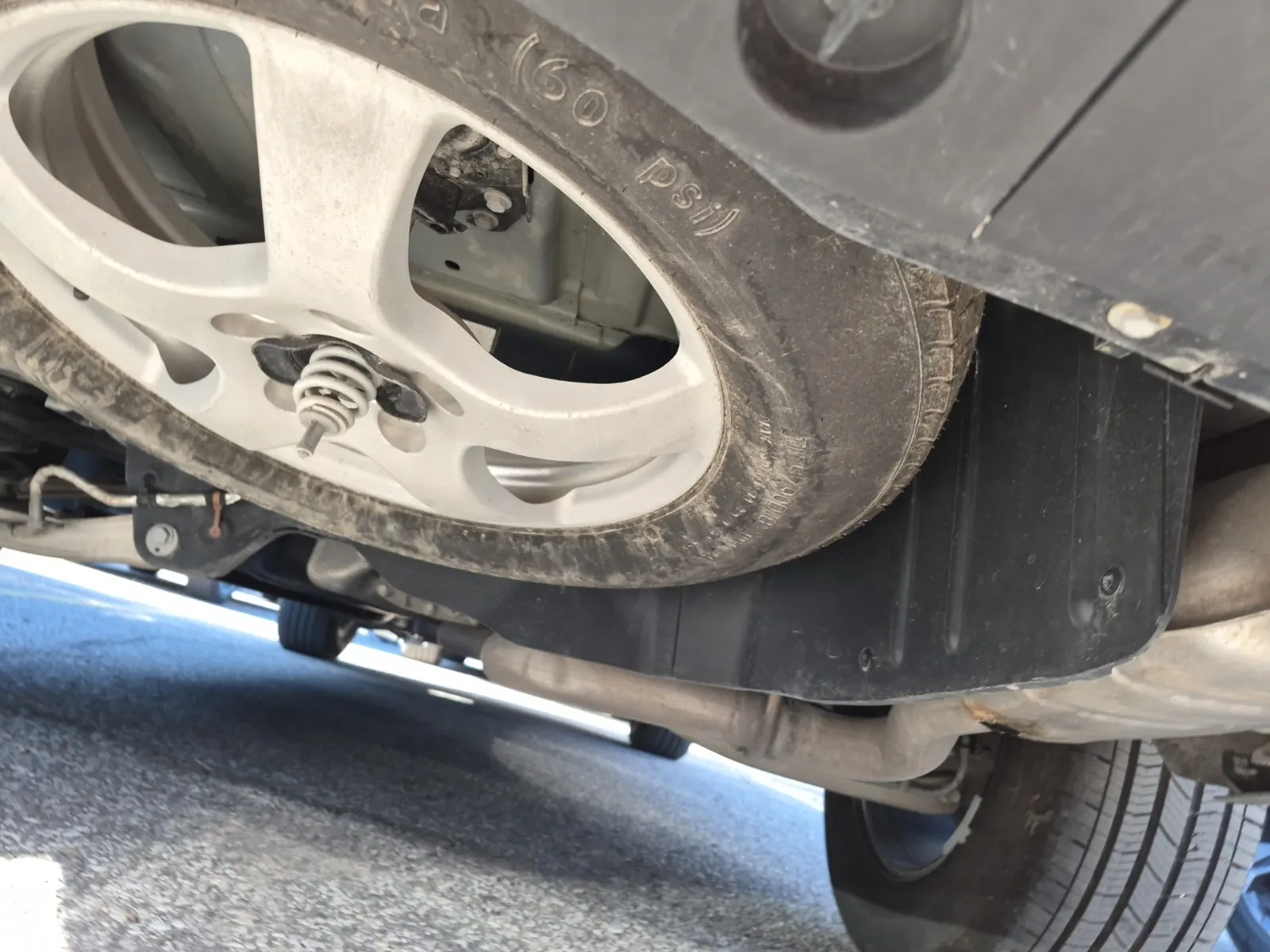 Spare Tire & Wheel Photo