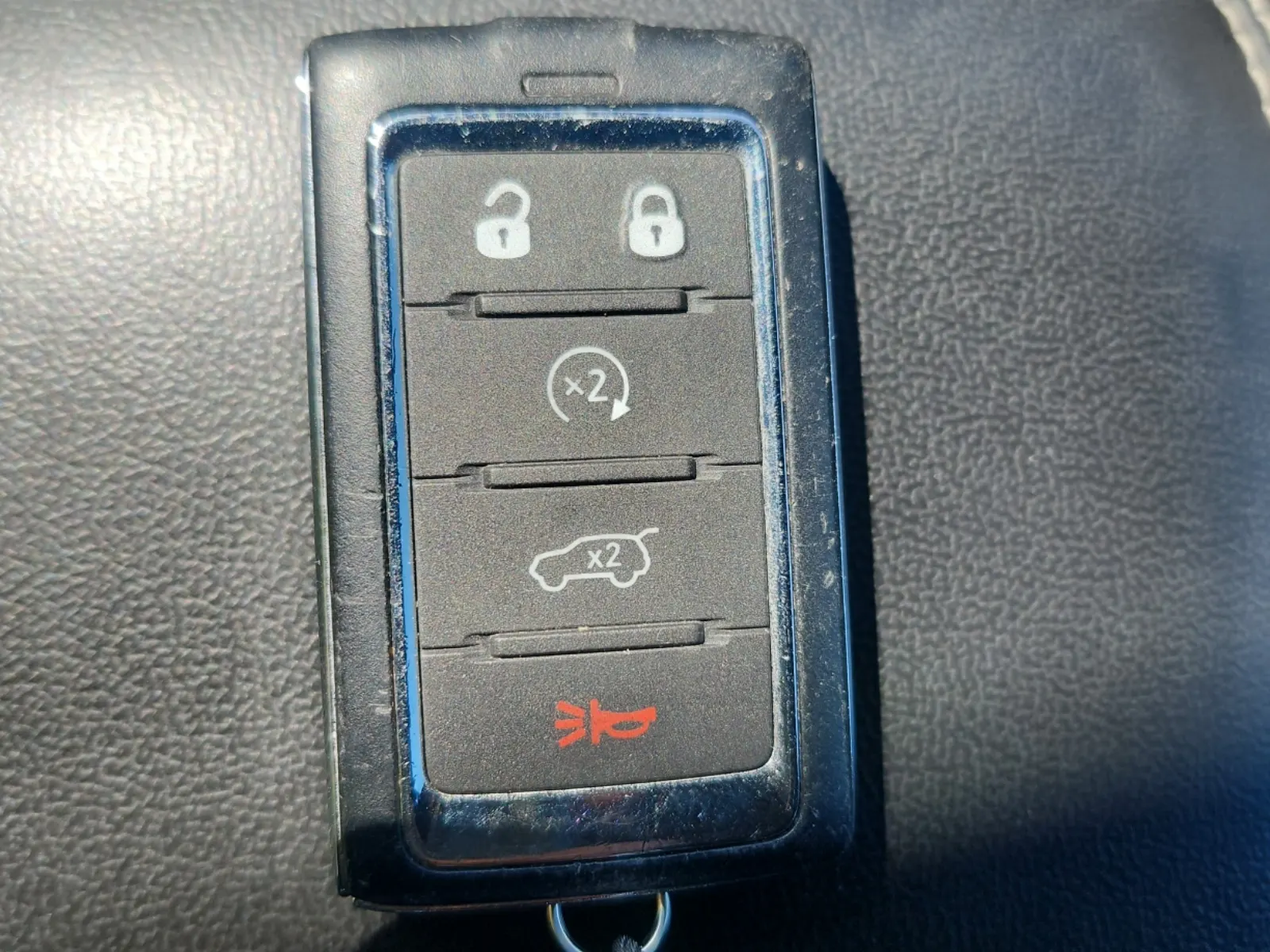 Keys/Fobs/Manual Photo