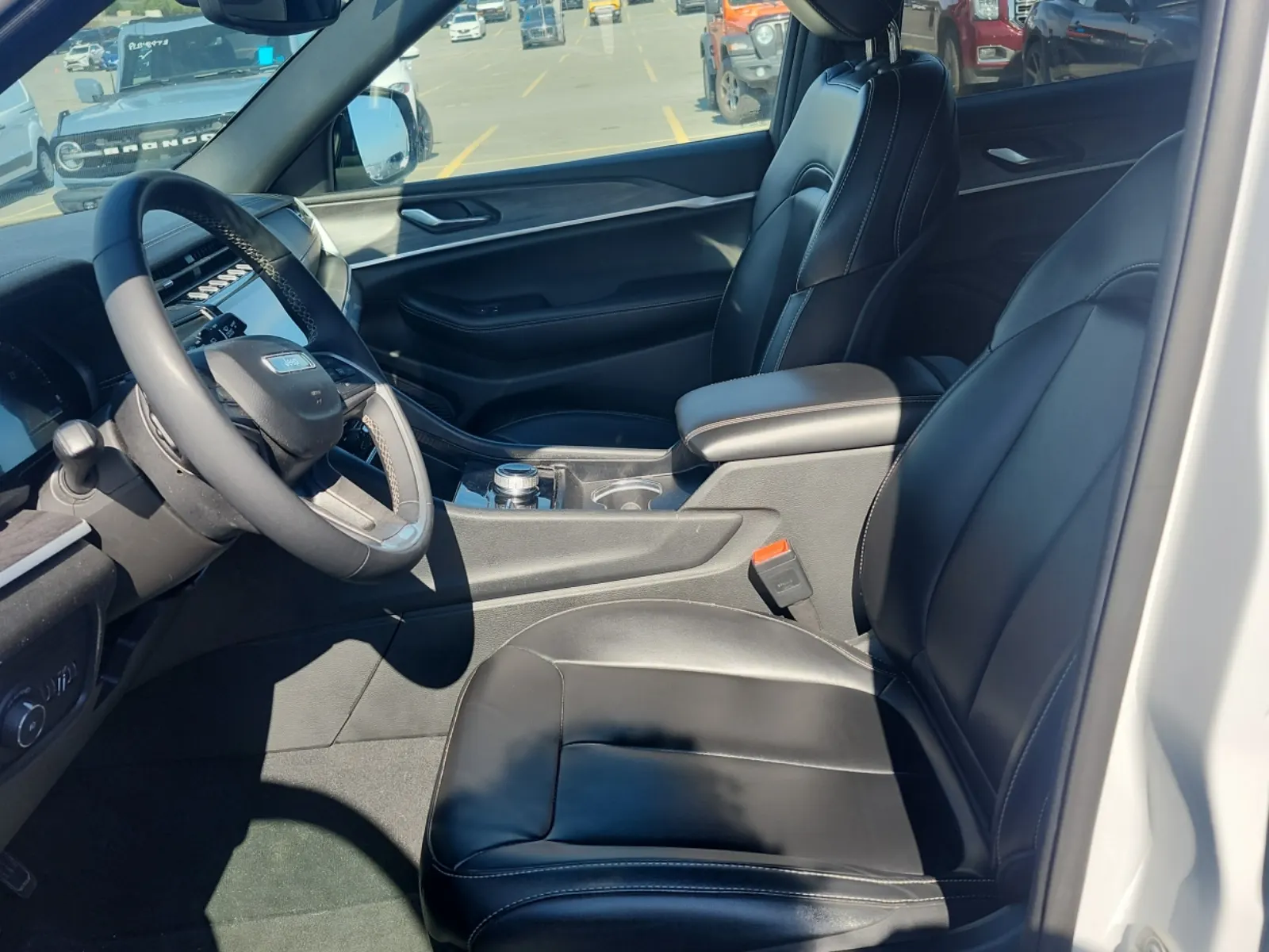Front Interior Photo