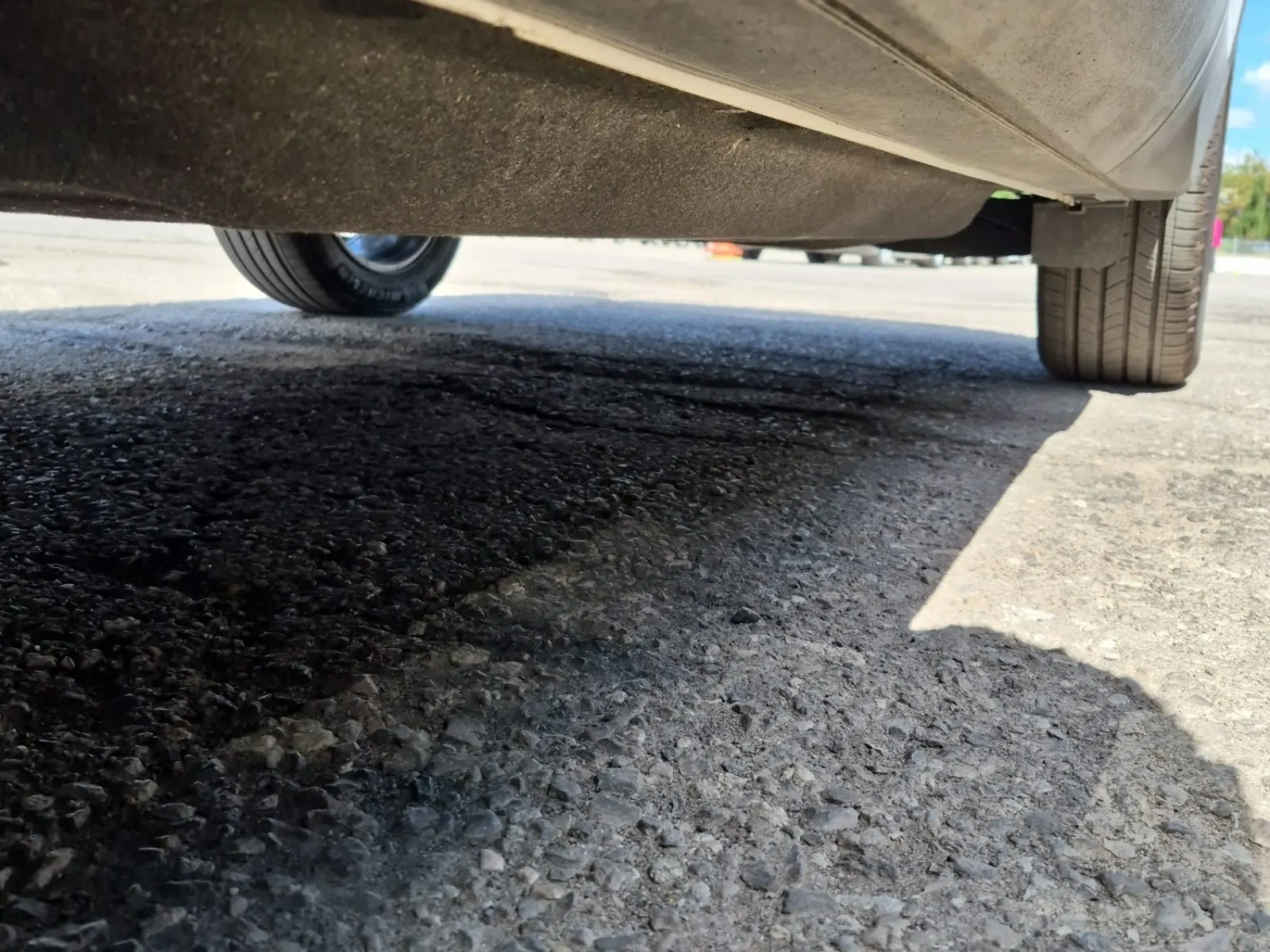 Undercarriage - Driver Photo