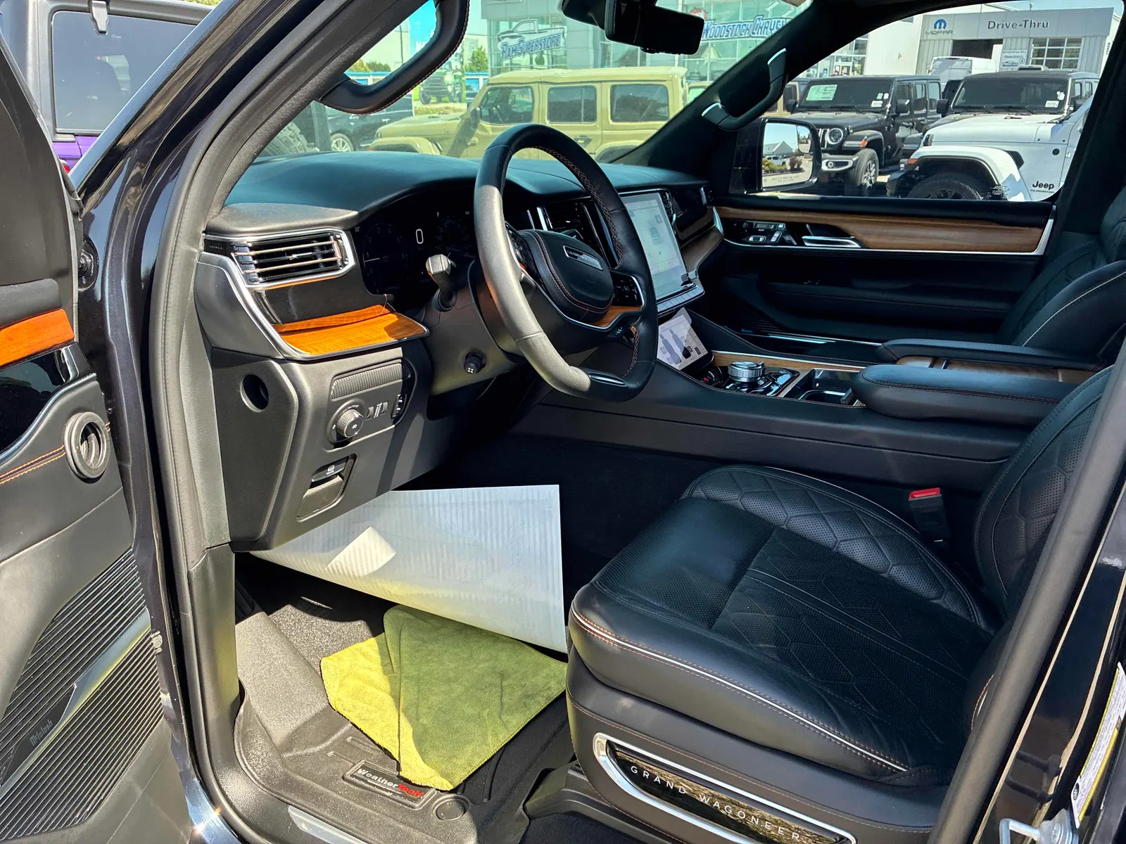 Interior driver side