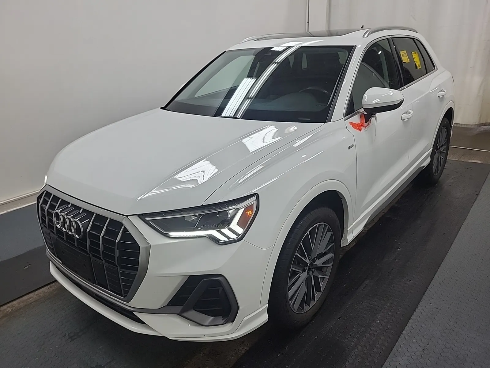 2023 Audi Q3