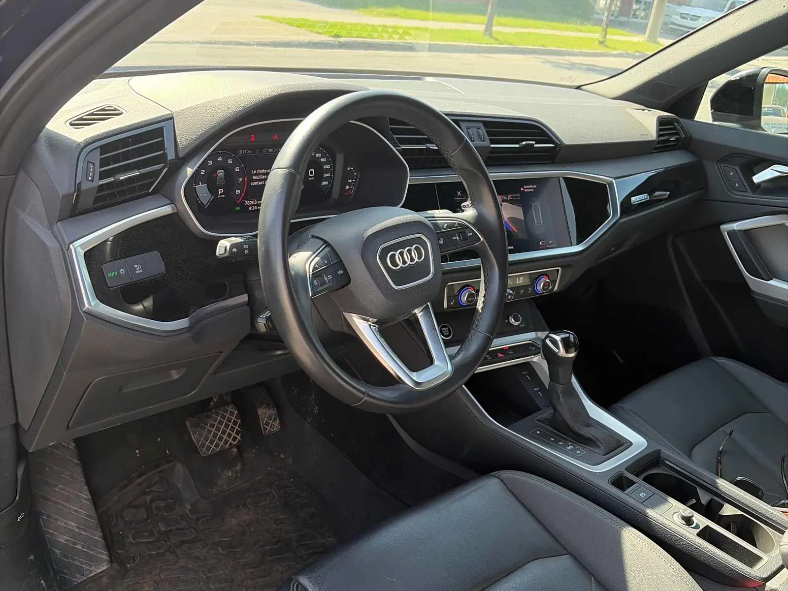 Interior driver side