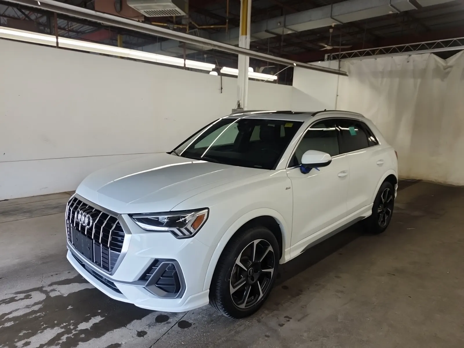 2023 Audi Q3