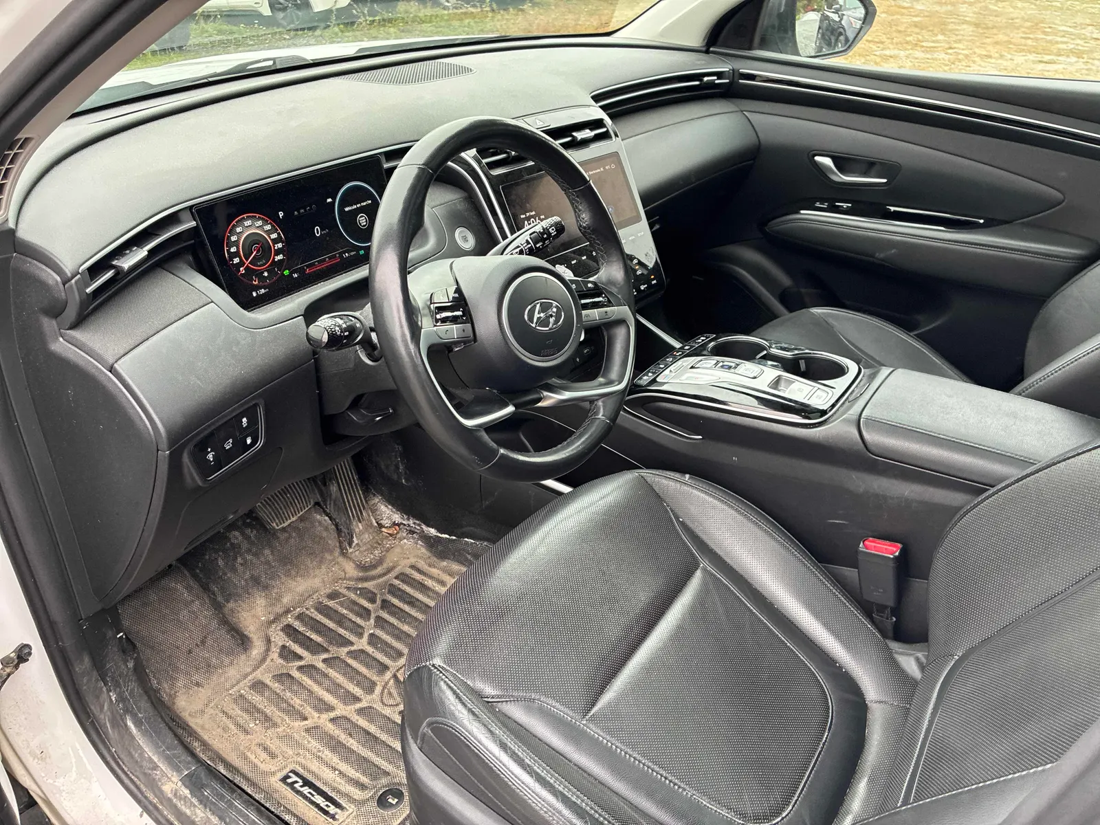 Interior driver side