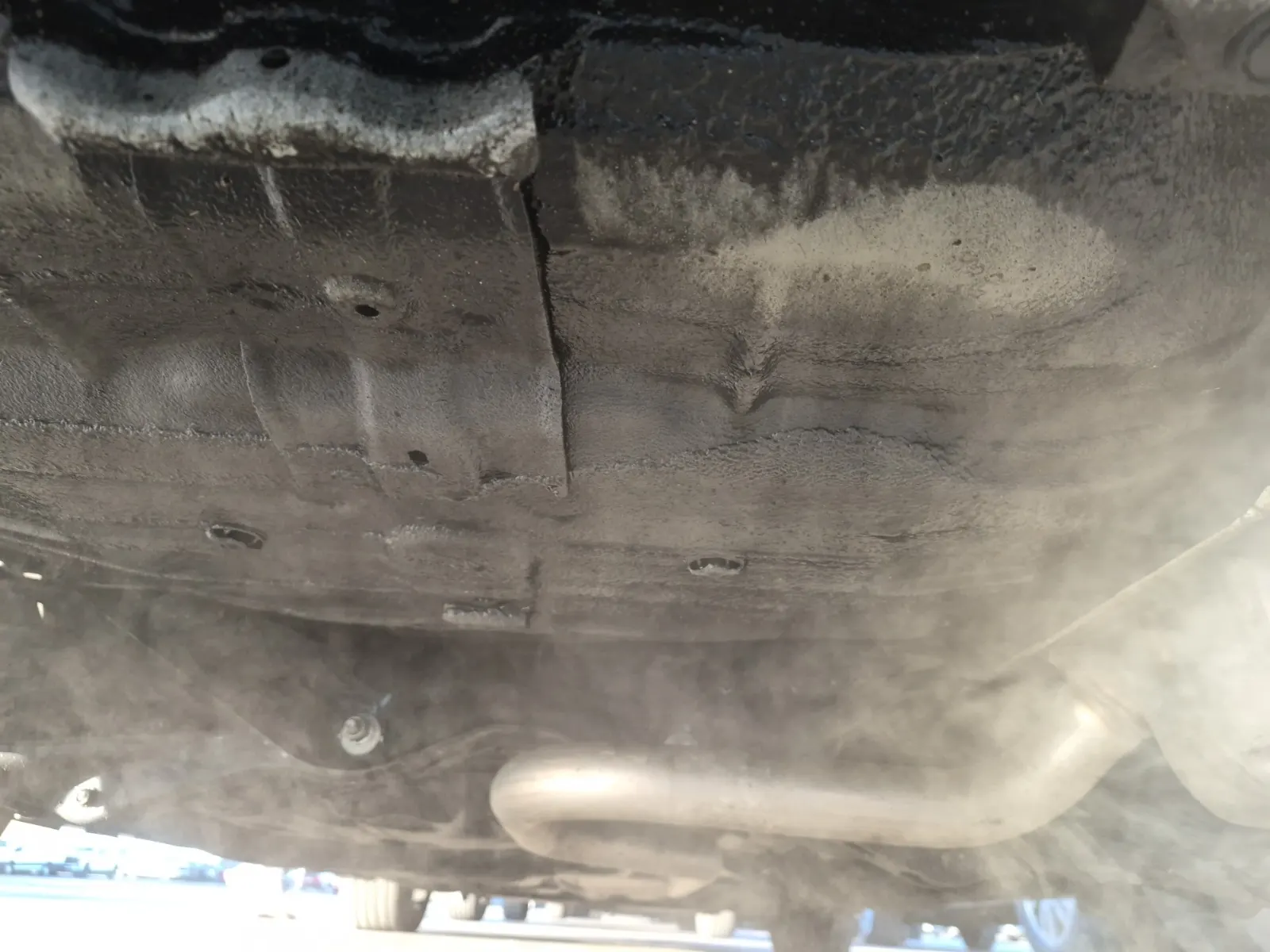 Undercarriage - Rear Photo