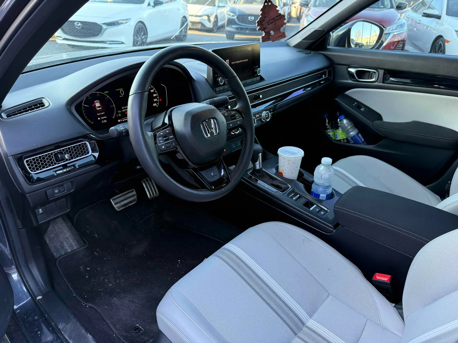 Interior driver side