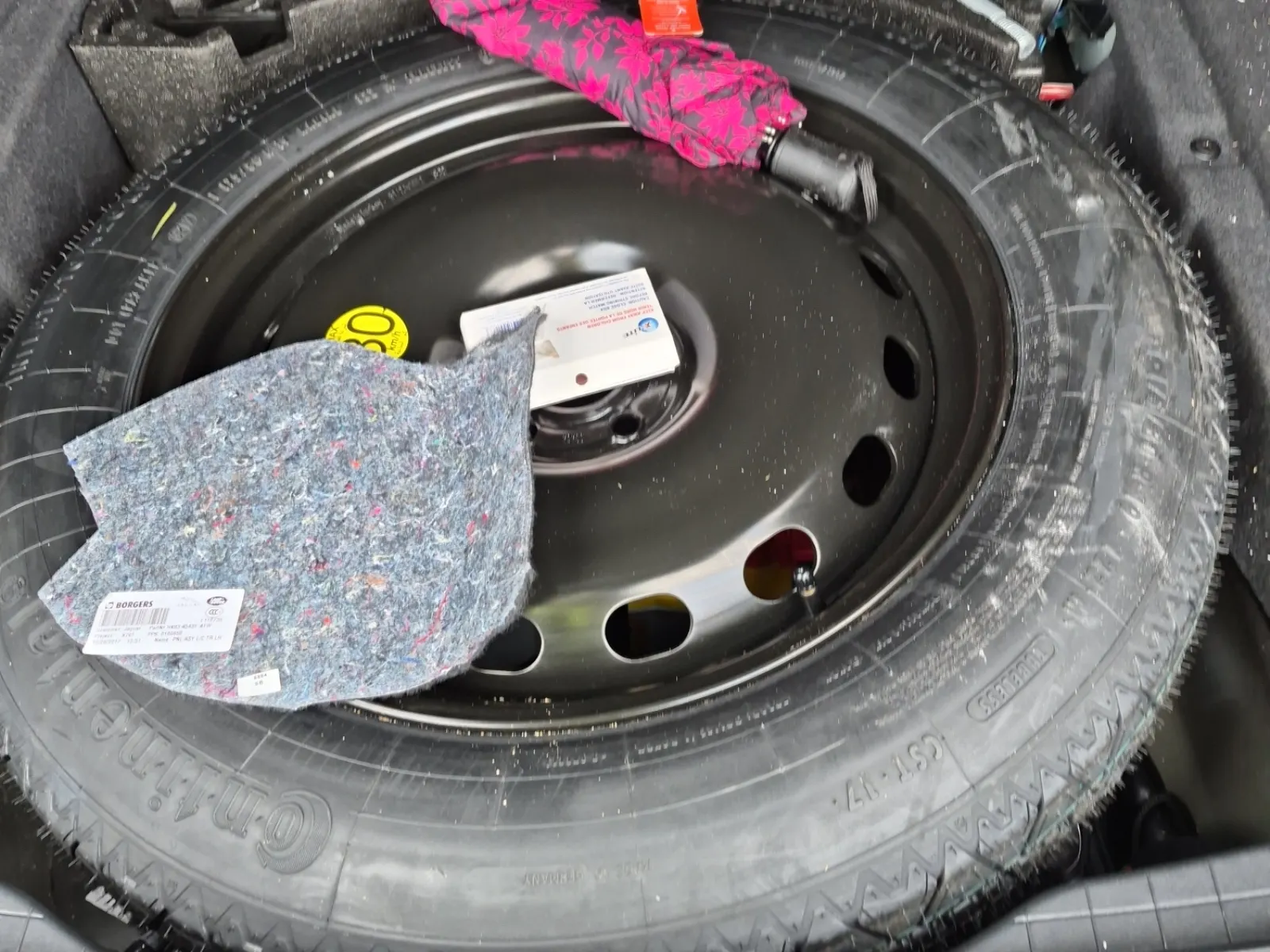 Spare Tire & Wheel Photo