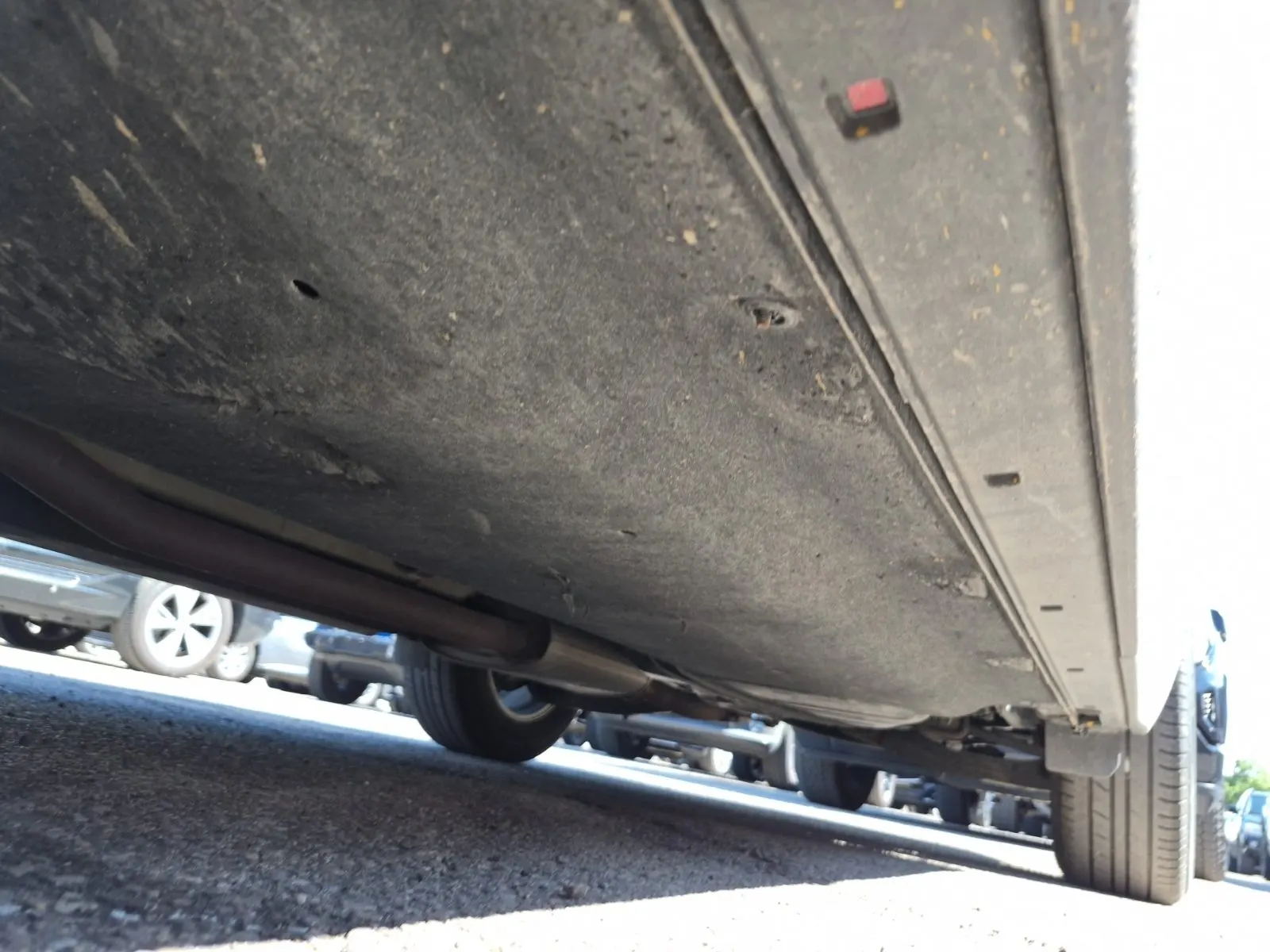 Undercarriage - Driver Photo