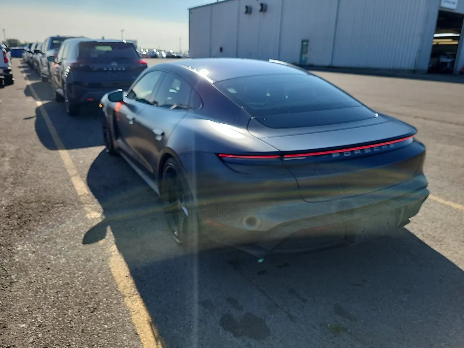 Driver Rear 3/4 Photo