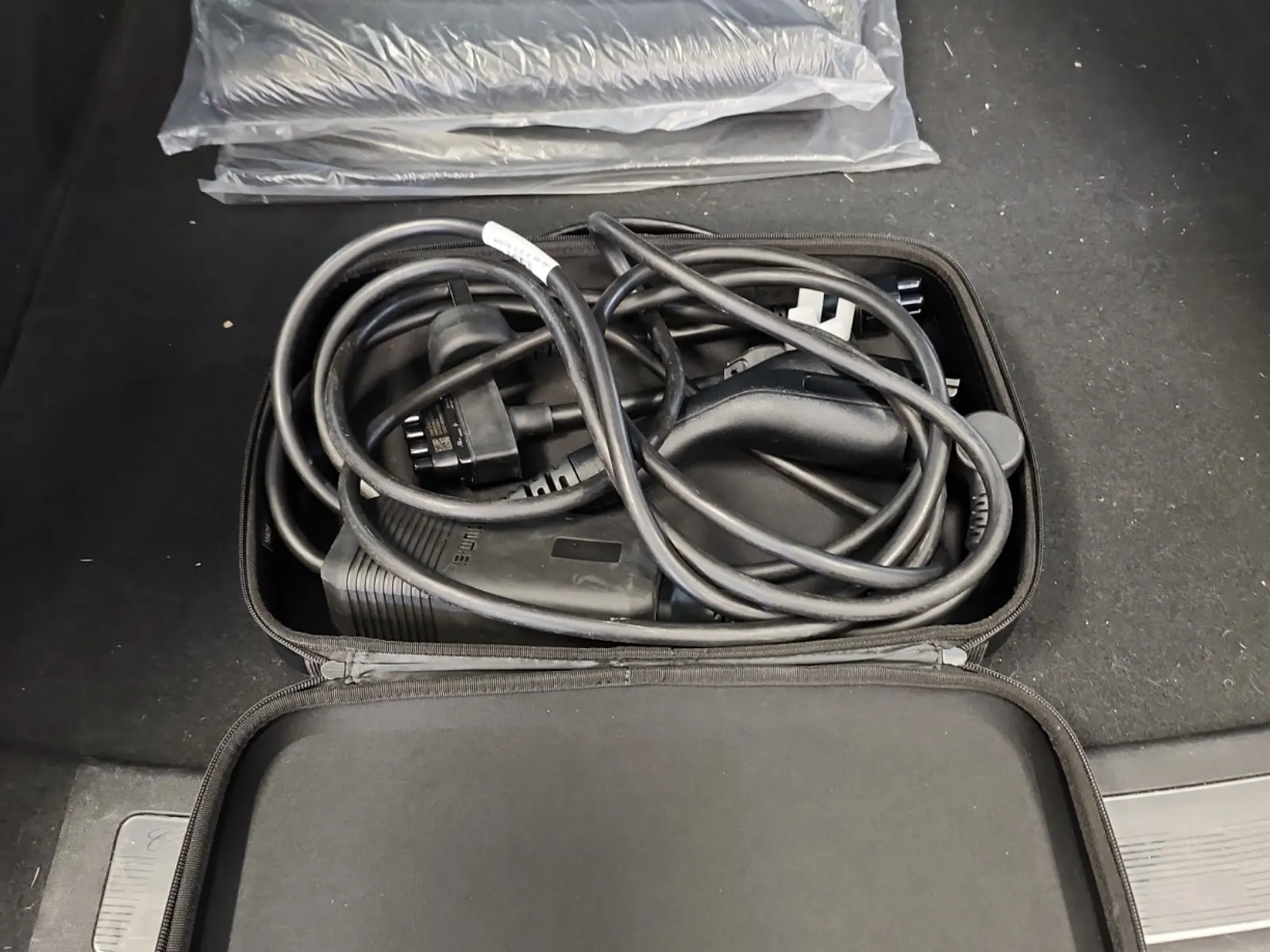 Charging Cable Photo