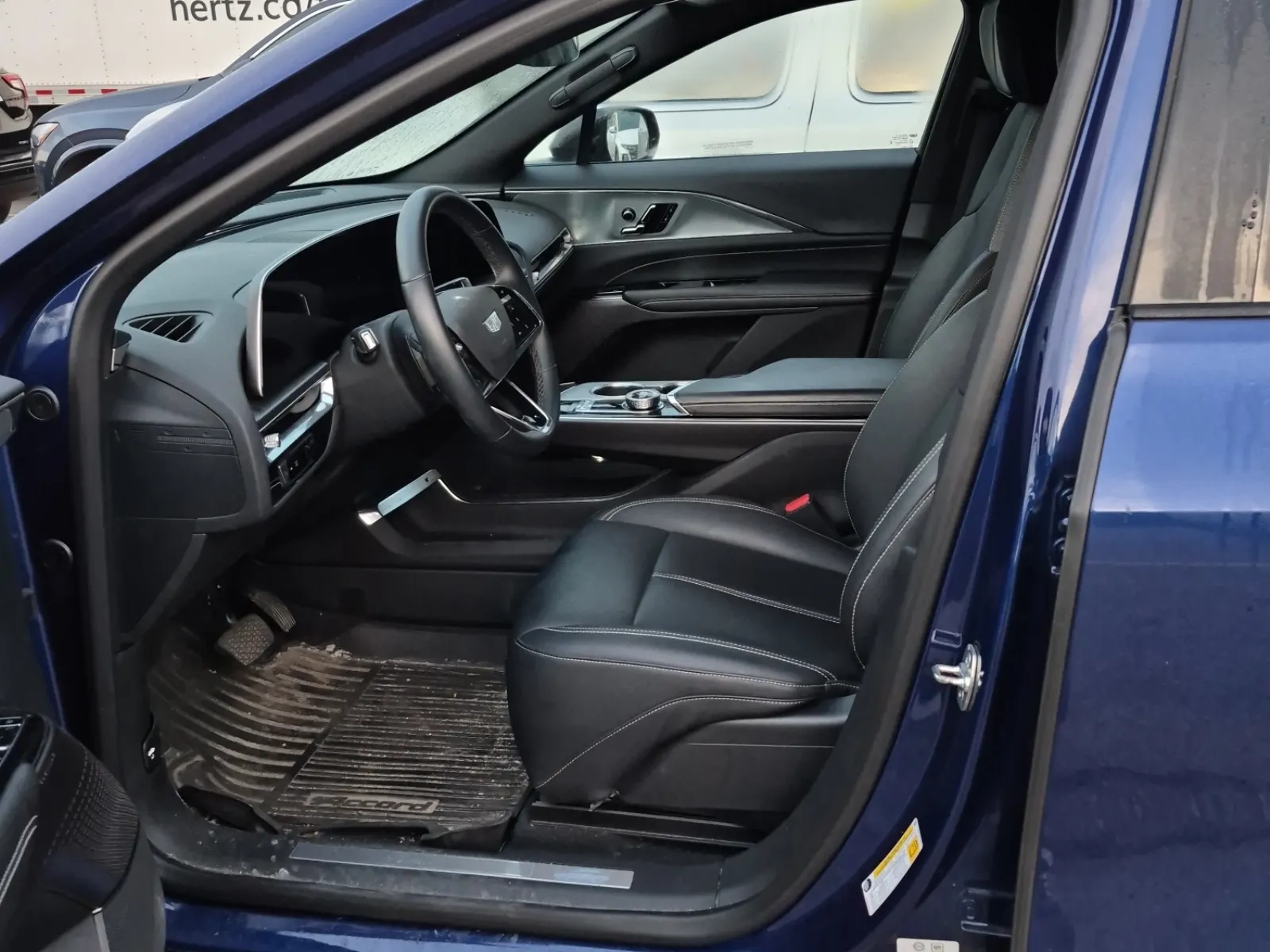 Front Interior Photo
